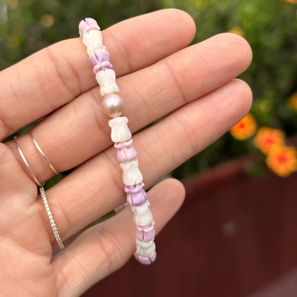 Hand Crafted Jewelry - ❌SOLD❌ Handmade Pua Kalaunu Mother of Pearl & Freshwater Pearl Bracelet